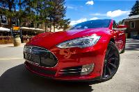 Владелец первого электромобиля Tesla рассказал, почему теперь не хочет ездить на других машинах, Фото: 1