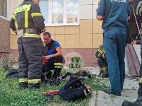 В Туле в Левобережном загорелась квартира: из окна спасатели вытащили женщину с младенцем, Фото: 13