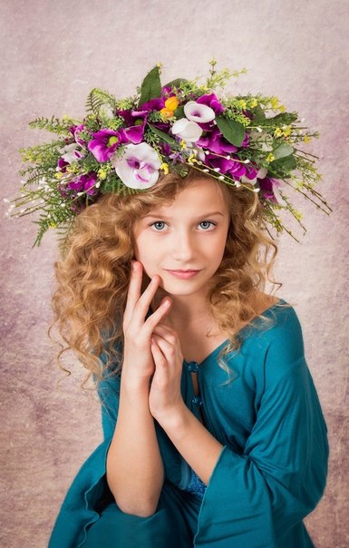 Катя Тихонова, 9 лет