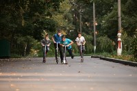 Туляки «погоняли» на самокатах в Центральном парке, Фото: 26