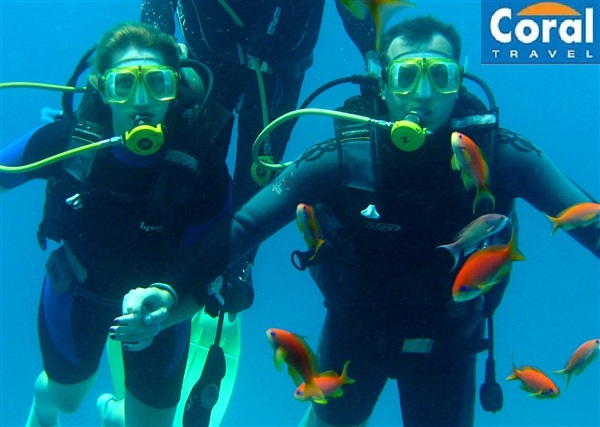 ...и под водой, незабываемый отдых с Coral Travel- ТВОЙ! 
Coral Travel, помоги нам приумножить впечатления и найти место для их хранения!)) 