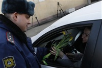 Полицейские поздравили автоледи с 8 Марта, Фото: 12