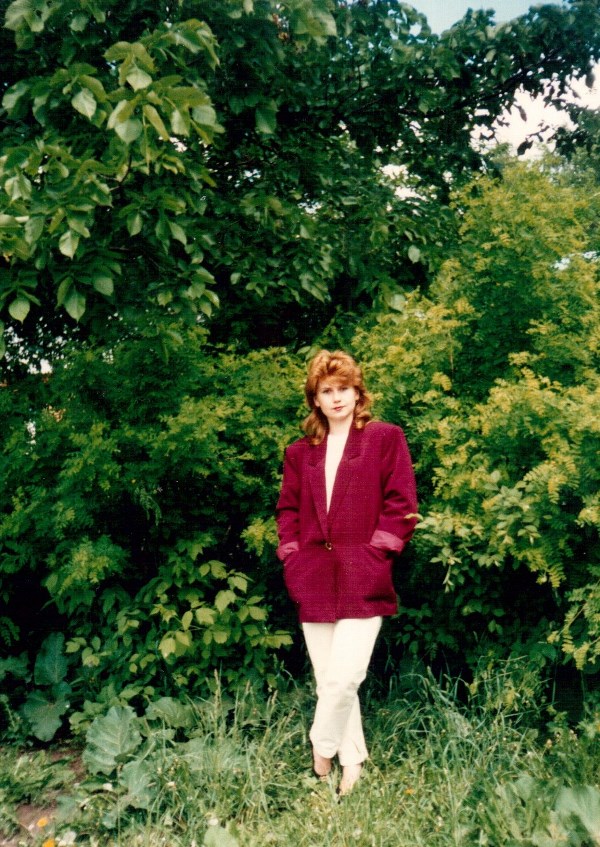 Малиновый пиджак-мода 90-х